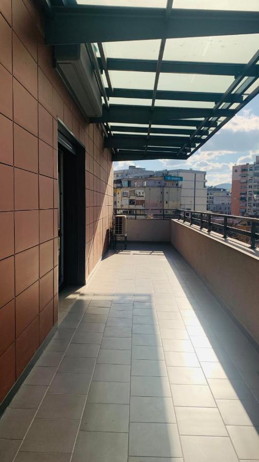 Proper Central Apartment Tirana Exteriér fotografie